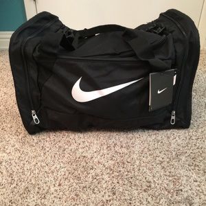 Black Nike Duffel Bag!
